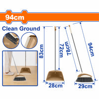 Escobas y recogedores