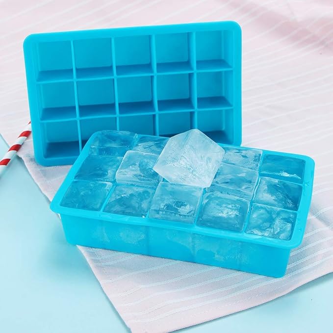 Bandeja de silicon para cubos de hielo con tapa