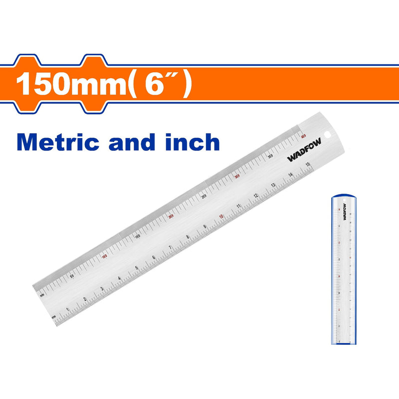 Regla de Acero de 6"  Mide metros y pulgadas.