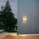 Lámpara de Pared de Exterior  Dorada LED 12W, luz cálida de 3000K y 1050 lúmenes.