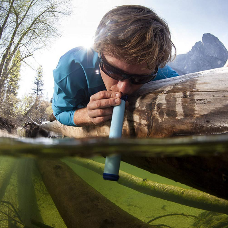 Filtro de Agua personal para senderismo.