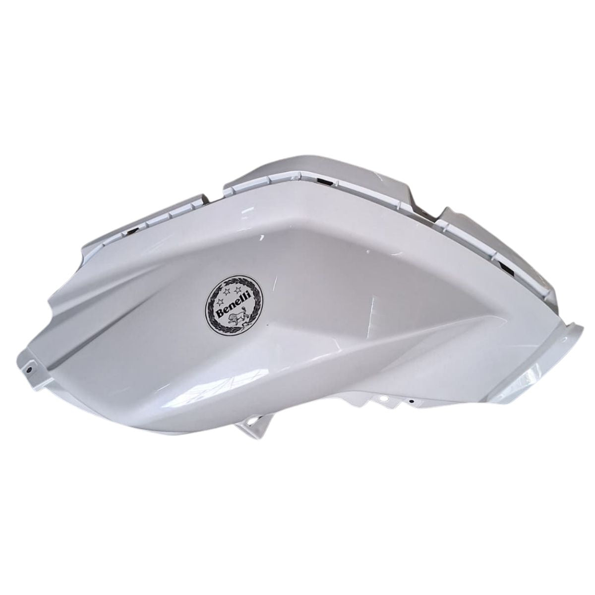 Panel izquierdo del tanque de combustible blanco con calcomanias (TRK502X)