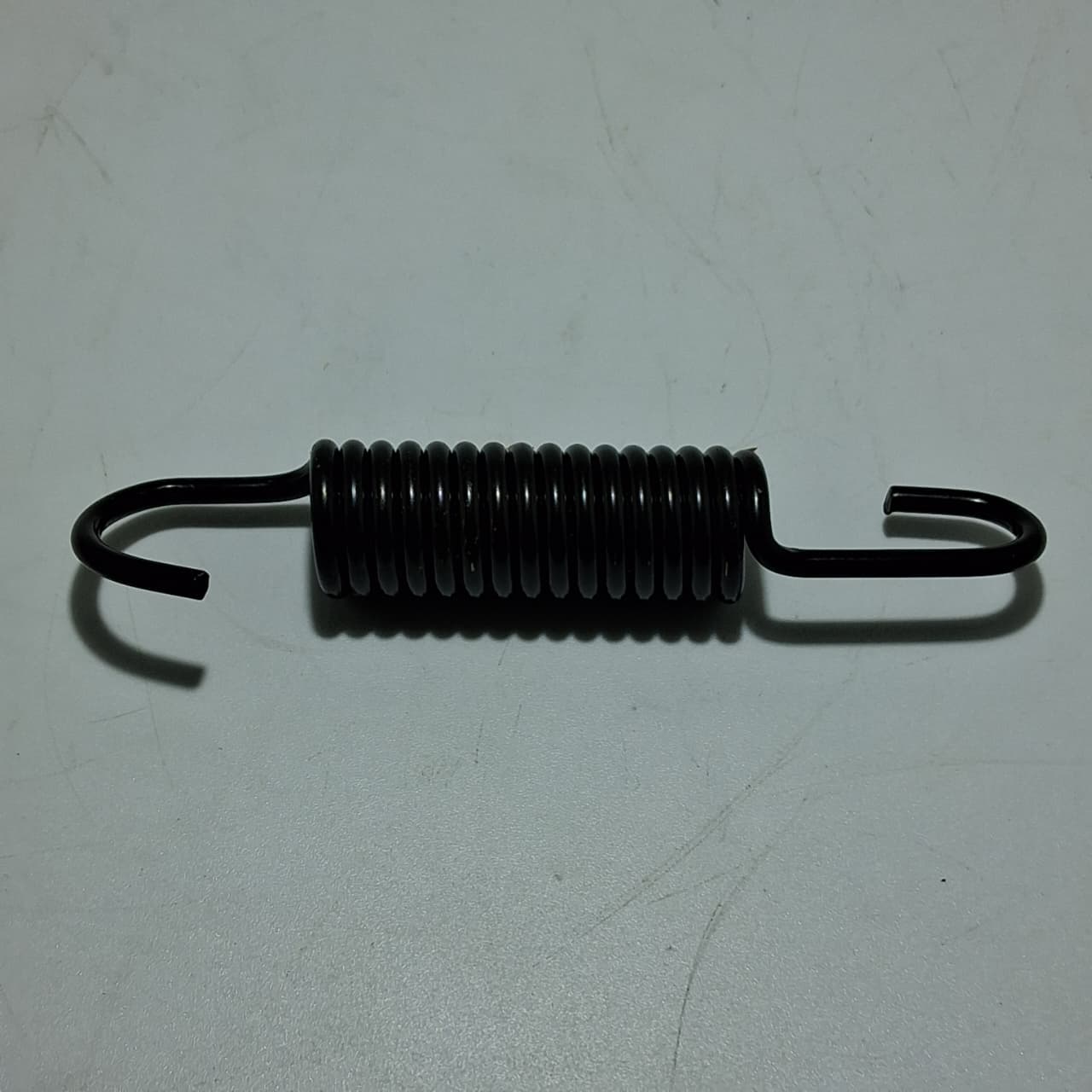 Resorte del caballete lateral (TNT25 / TRK251)