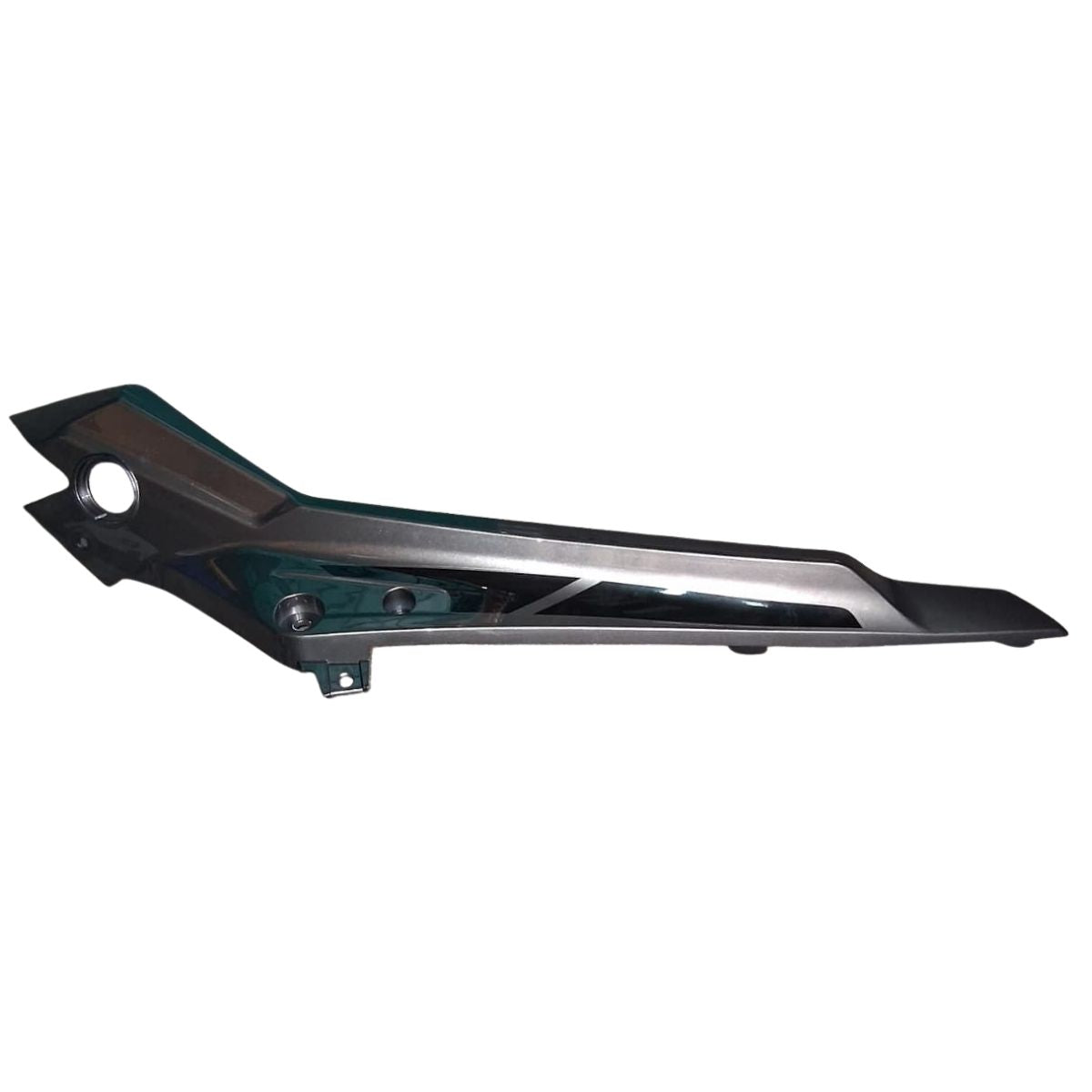 Covertor decorativo frontal izquierdo gris con calcomanias (TRK502X)