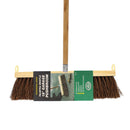 Escoba de 18" de madera con mango de 54"