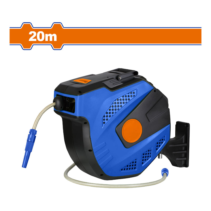 Manguera de agua con carrete retráctil 20+2m. Tamaño: 1/2" . Presión 150psi