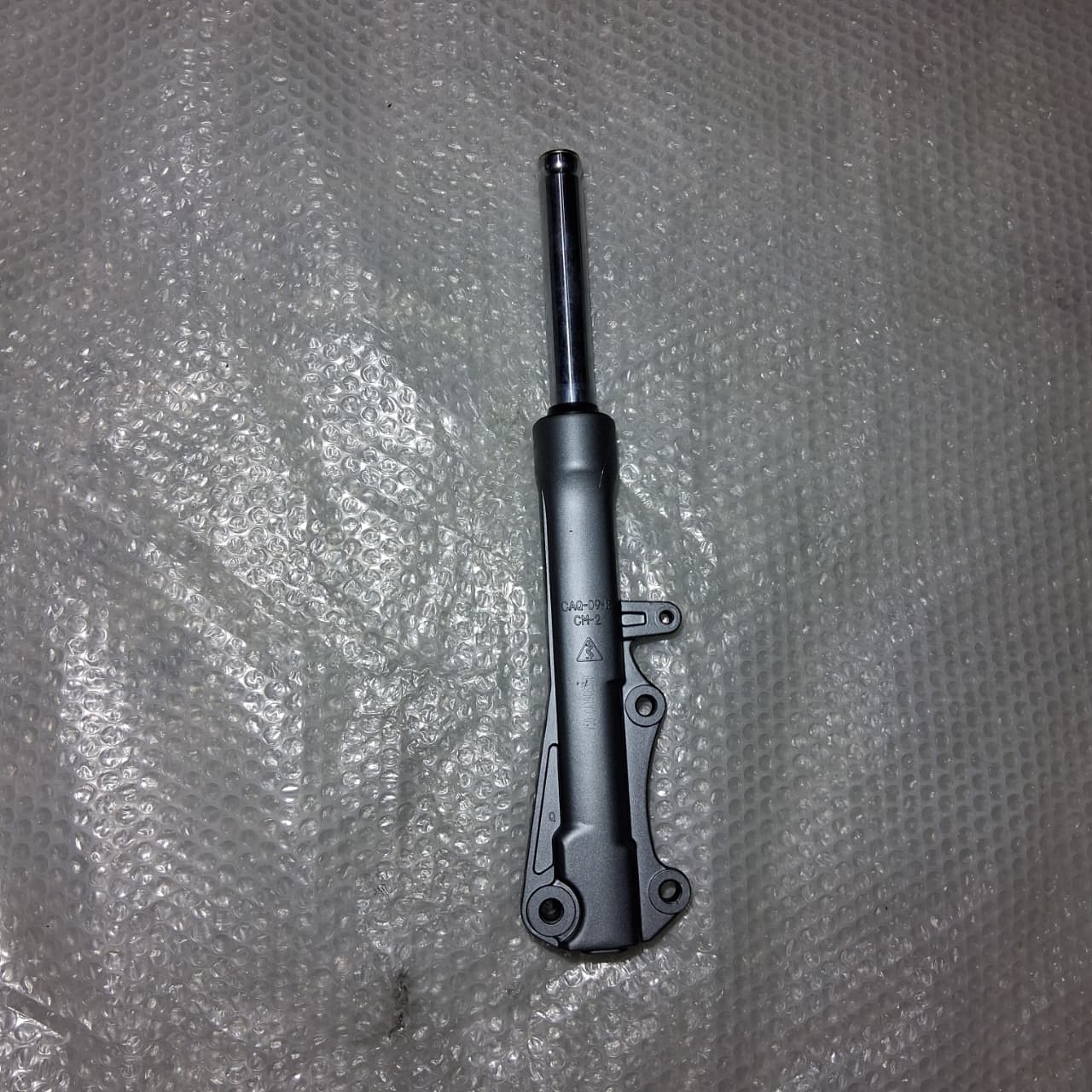 Amortiguador delantero derecho (K-BLADE125)