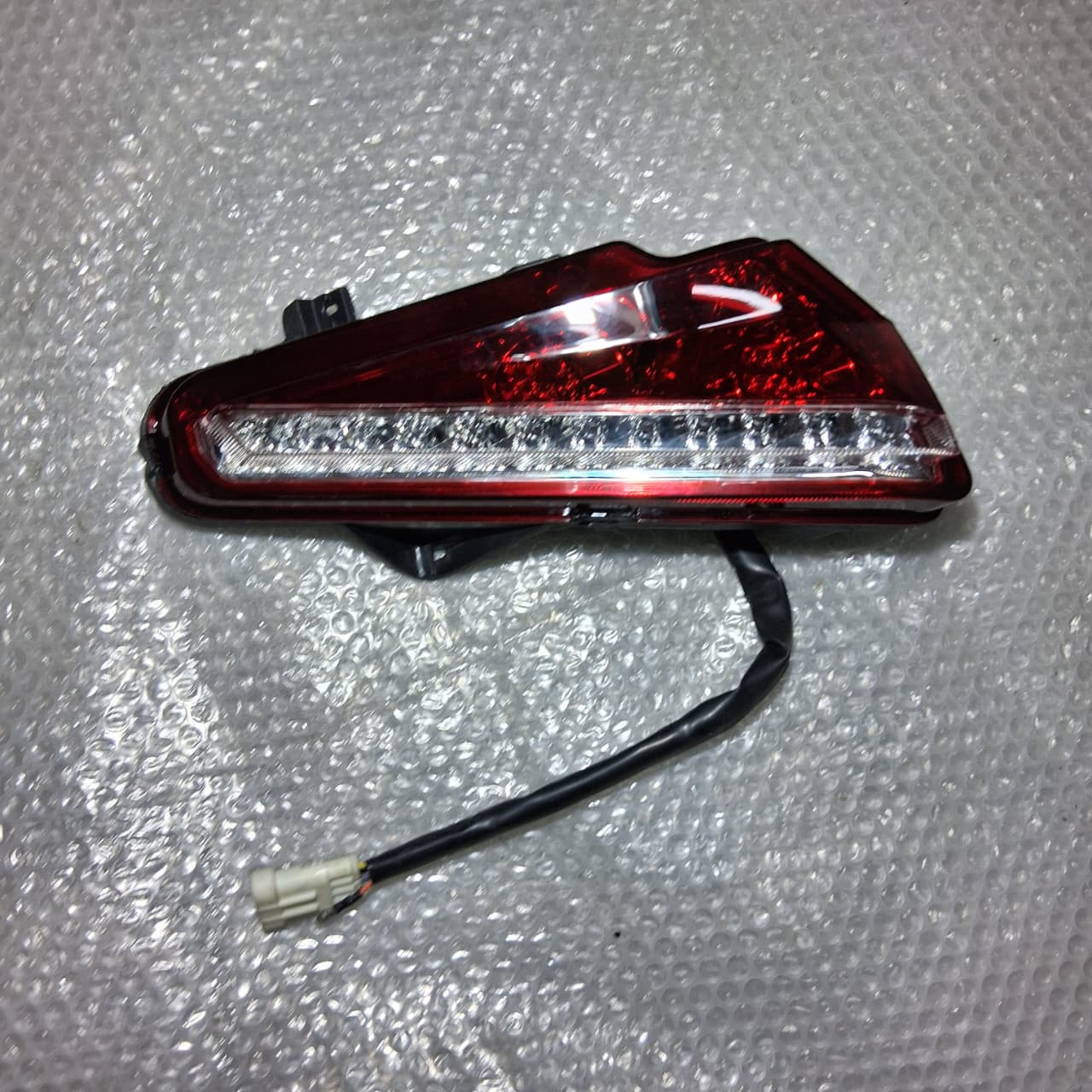 Direccional trasera izquierda (ZAFFERANO250)