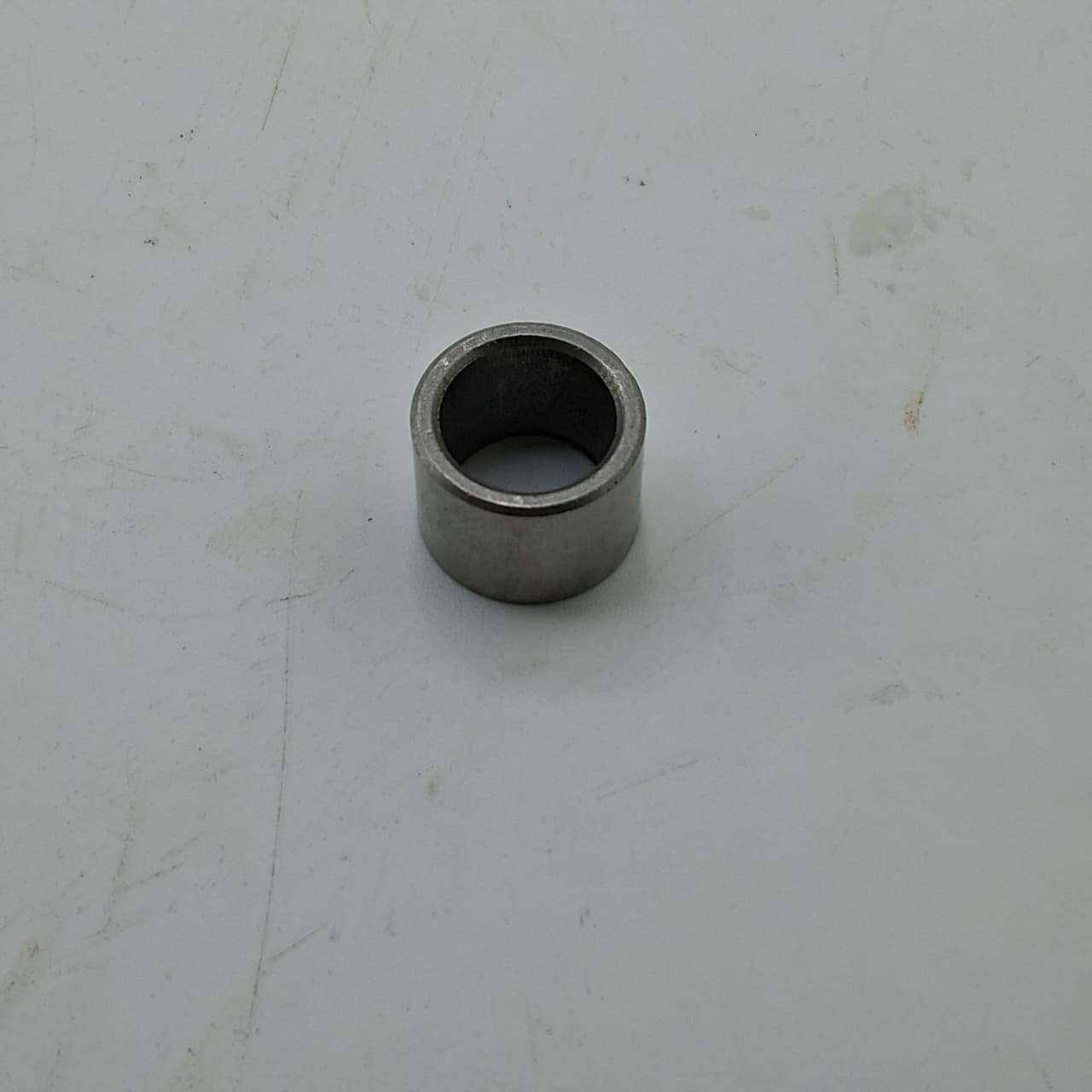 Buje del encendido a pedal 16x12x12 (MINNIX150) STARTING SHAFT BUSHING（SHORT）Φ16×Φ12×12