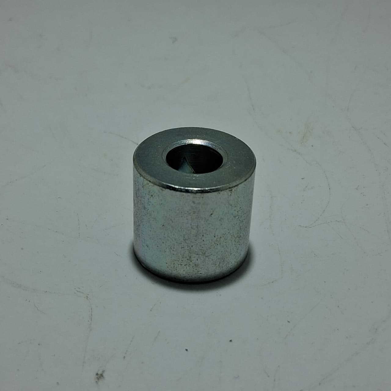 Buje de rueda delantera (K-BLADE125)