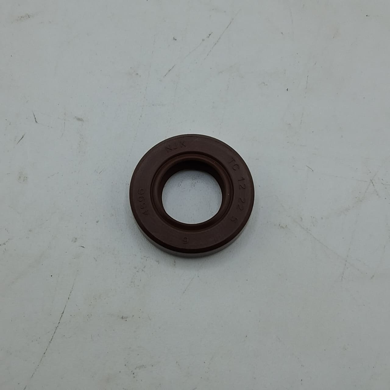 Sello de aceite 12x22x5 (TX200NEW) OIL SEAL 12x22x5