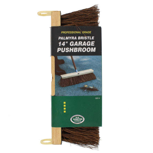 Escoba de 14" de madera con mango de 54"