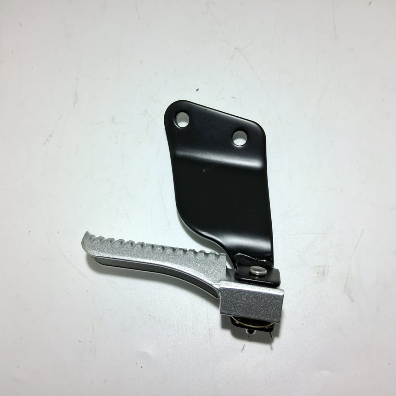 Posapie trasero derecho (K-BLADE125)