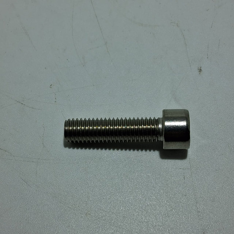 Tornillo (TNT600)