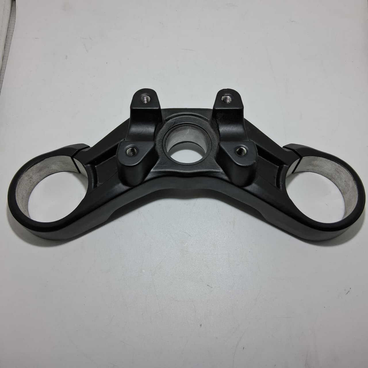 Anclaje superior de la direccion (TNT600)