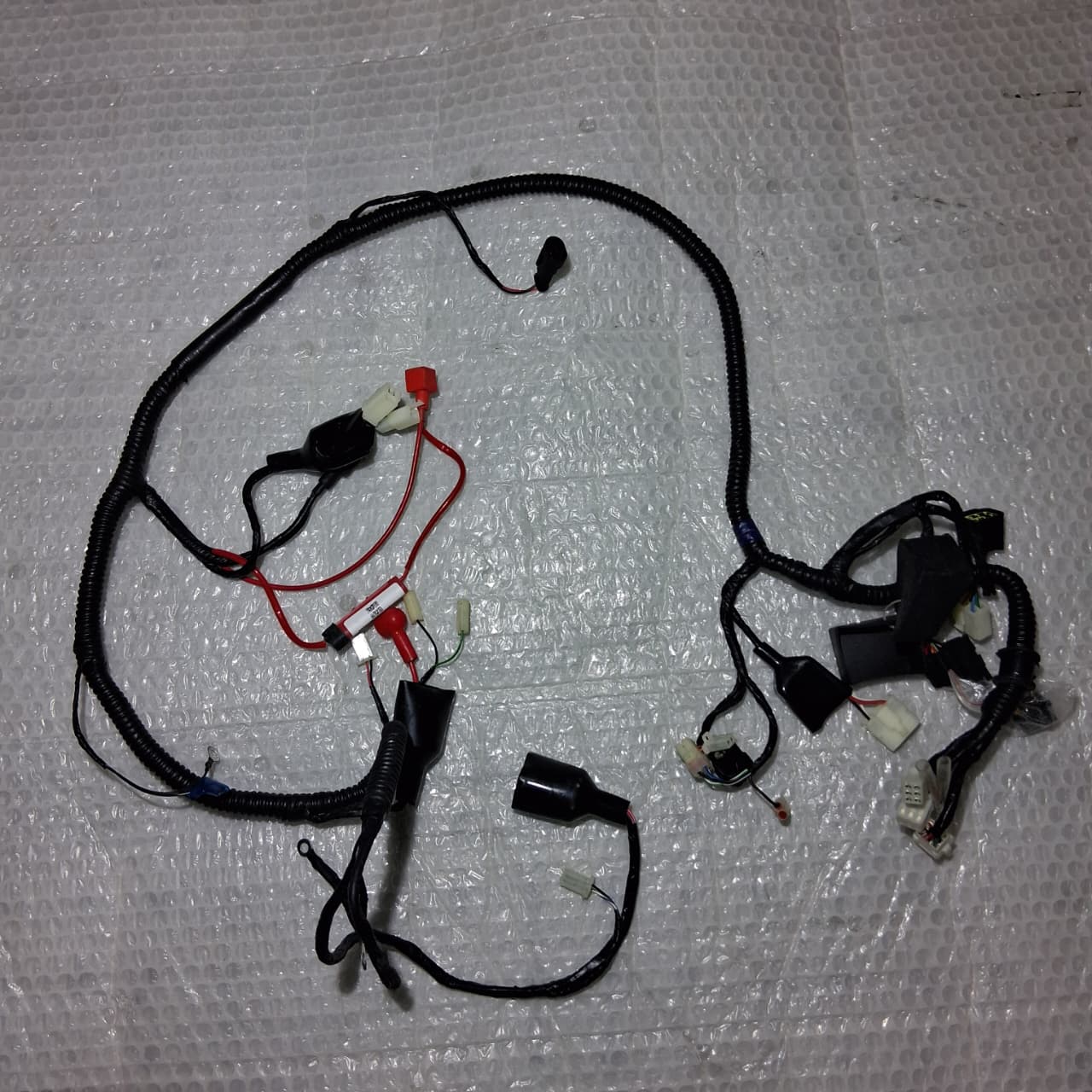 Arnes de cableado electrico AHO (K-BLADE125)