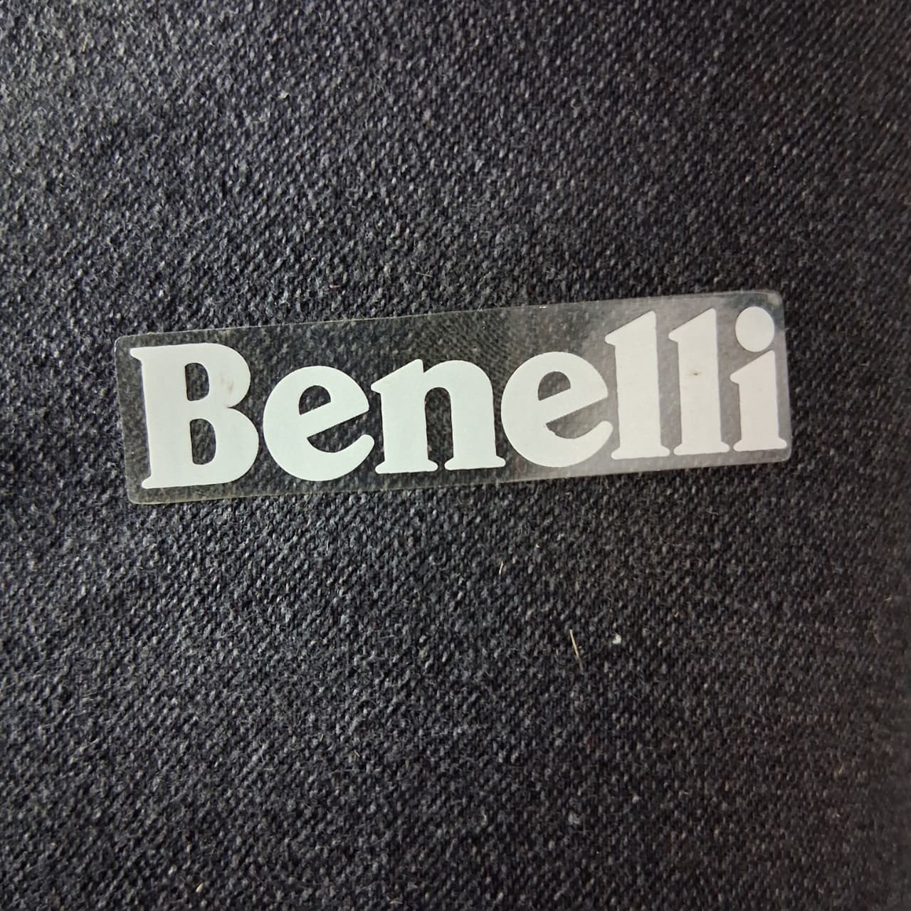 Calcomania III del covertor lateral del tanque (TNT150)