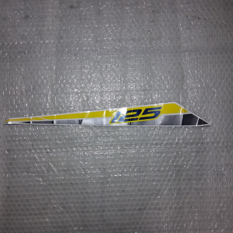 Calcomania I del covertor lateral derecho (K-BLADE125)