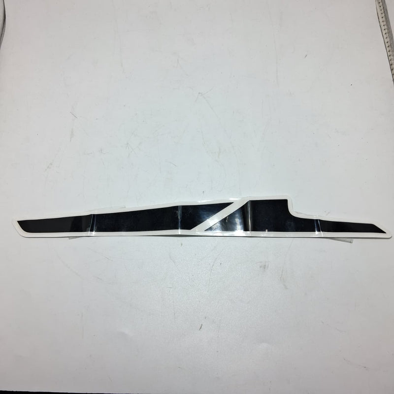 Calcomania placa decorativa frontal izquierda (TRK502X)