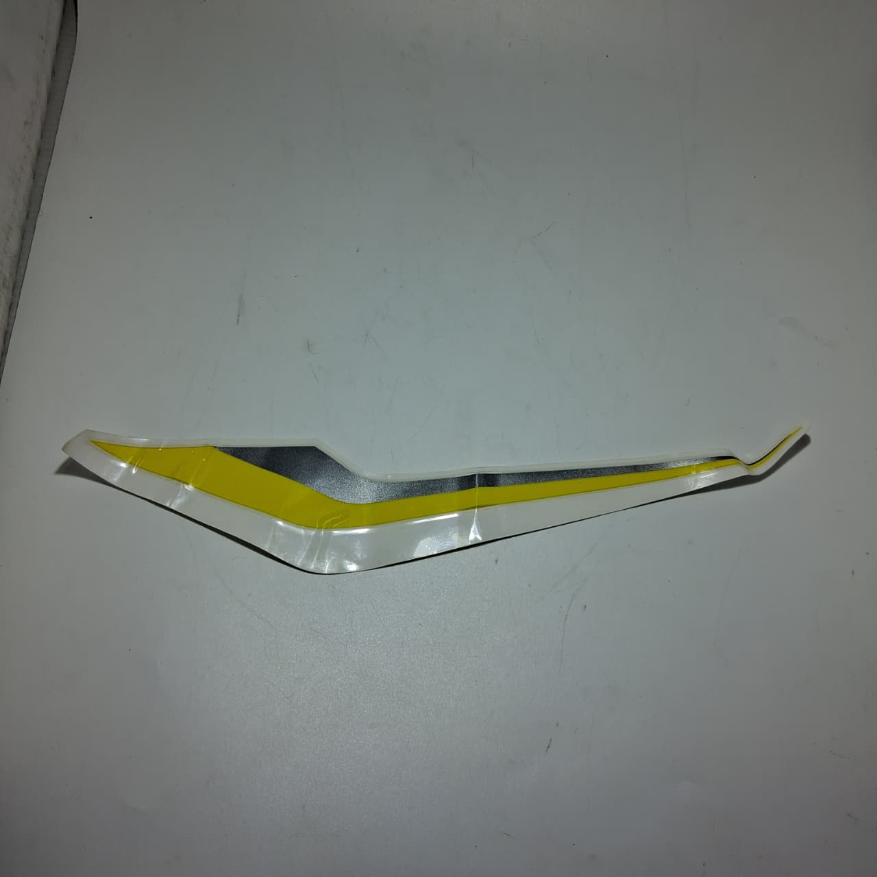 Calcomania izquierda del frontal (K-BLADE125)