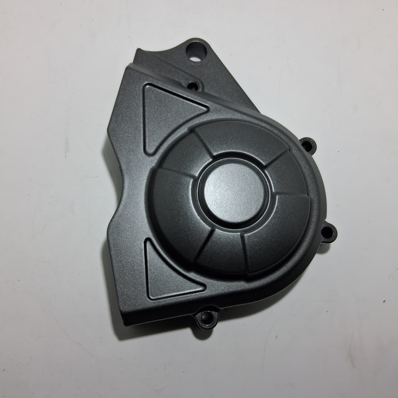 Covertor trasero de motor (TRK502X)