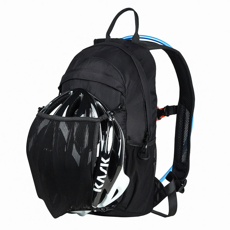 Morral de 12L, ligero, con Bolsillo para Vejiga de agua de hasta 2L. Color negro