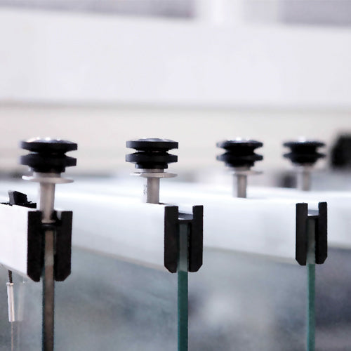 Herraje superior de primera puerta batiente minos. 80 cm largo