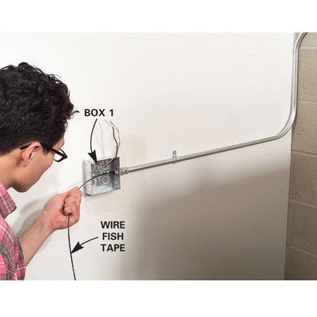 Jalacables Cinta guía para Alambrar de 15 metros con caja plastica. Alambre de 1.5 mm de espesor