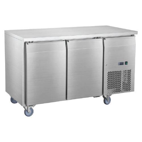 Mesa Refrigerada 1360*700*855Mm 110V/60Hz  Rango:0~+8C. Ventilada 280W. 2 Puertas(1 Año)