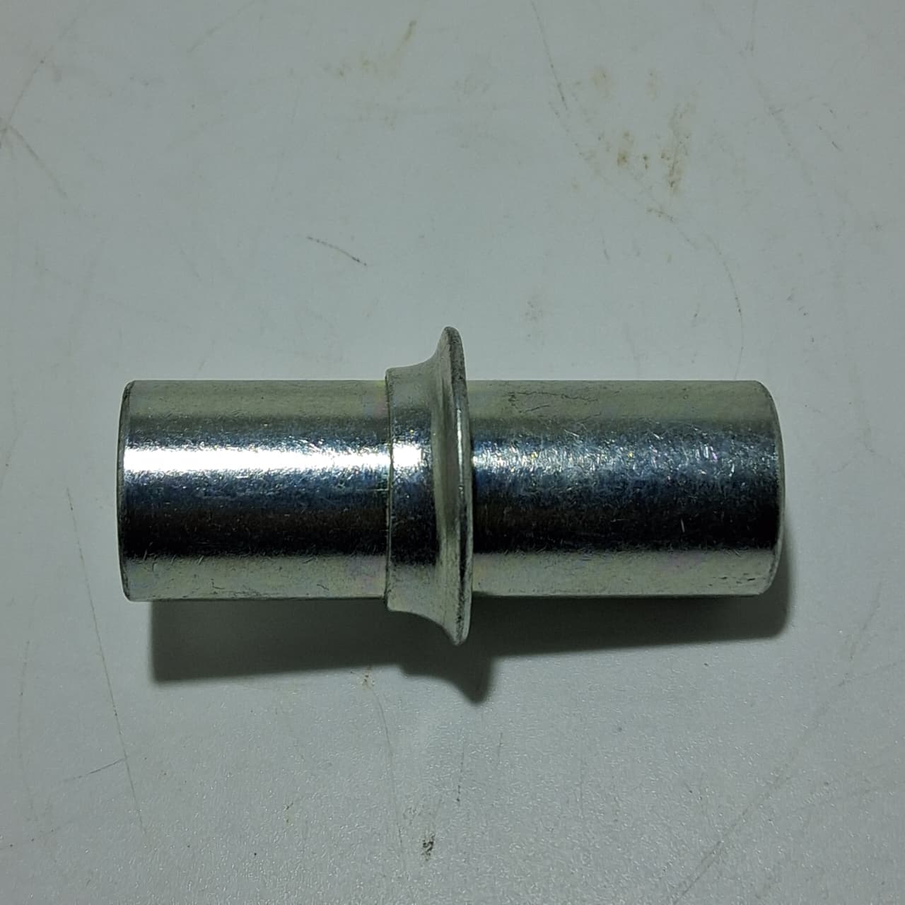 Buje central rueda delantera (CODIGO ANTERIOR 44600J410000) (TX200)