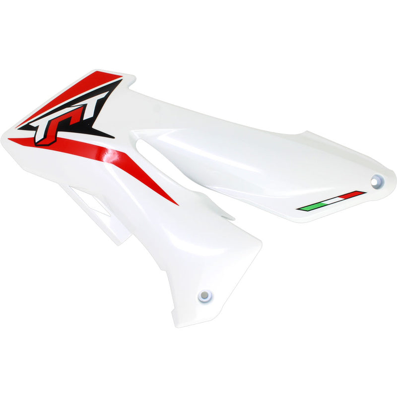 Covertor delantero izquierdo blanco con calcomanias (TNT150)