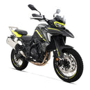 Benelli TRK702X 698cc Color Gris Motor de 2 cilindros, 4 tiempos, 8 válvulas, refrigerado por líquido, DOHC.