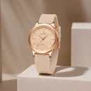 Naviforce Reloj Analógico Beige con Detalles Rose Gold y Correa de Silicona, Diámetro de 36 mm, Cristal Mineral Endurecido y Resistencia al Agua 3 ATM.