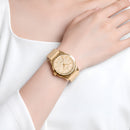 Naviforce Reloj Analógico Beige con Detalles Rose Gold y Correa de Silicona, Diámetro de 36 mm, Cristal Mineral Endurecido y Resistencia al Agua 3 ATM.