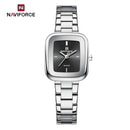 Naviforce Reloj Analógico Plateado con Esfera Negra y Correa de Acero Inoxidable, Diámetro de 26 mm, Cristal Mineral Endurecido y Resistencia al Agua 3 ATM.