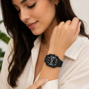Naviforce Reloj Analógico Negro con Correa de Silicona, Diámetro de 38 mm, Cristal Acrílico HD y Resistencia al Agua 5 ATM.
