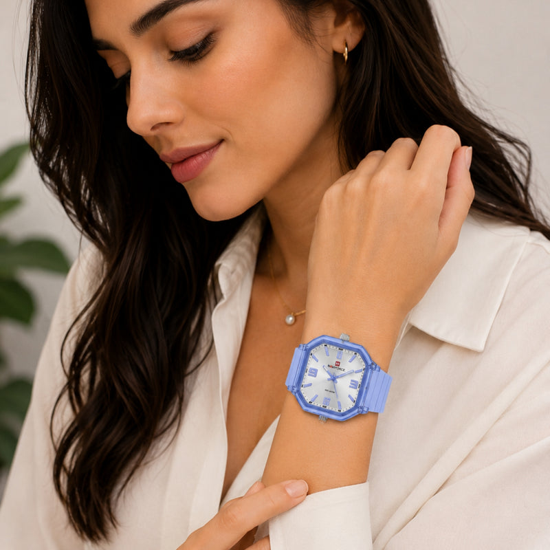 Naviforce Reloj Analógico Lila con Correa de Silicona, Diámetro de 38 mm, Cristal Acrílico HD y Resistencia al Agua 5 ATM.