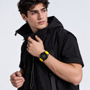Naviforce Reloj Digital Amarillo con Detalles Negros, Correa de Silicona, Diámetro de 45 mm, Cristal Acrílico HD y Resistencia al Agua 5 ATM.