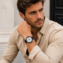 Naviforce Reloj Analógico Blanco con Detalles Negros, Diámetro de 41 mm, Cristal Acrílico HD y Resistencia al Agua 5 ATM.