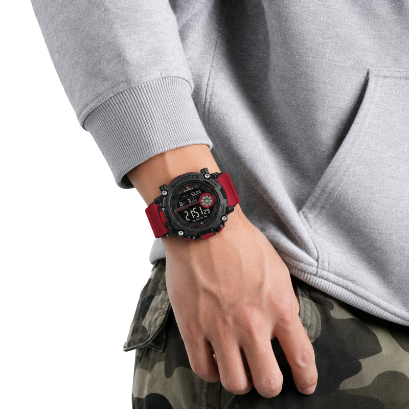 Naviforce Reloj Digital Rojo con Detalles Negros, Correa de TPU, Diámetro de 45 mm, Cristal Acrílico HD y Resistencia al Agua 5 ATM.