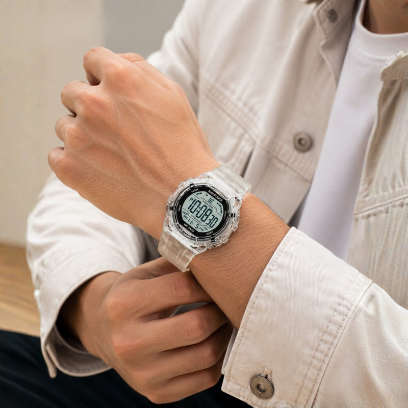 Naviforce Reloj Digital Blanco, Correa de Silicona, Diámetro de 46 mm y Resistencia al Agua 5 ATM.