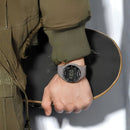 Naviforce Reloj Digital Gris, Correa de Silicona, Diámetro de 41 mm y Resistencia al Agua 5 ATM.