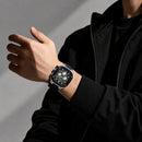 Naviforce Reloj Cronógrafo Plateado y Negro con Correa Negra de Silicona, Diámetro de 43 mm, Cristal Mineral Endurecido y Resistencia al Agua 3 ATM.