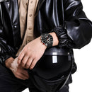 Naviforce Reloj Cronógrafo Negro con Detalles Plateados, Correa de Silicona, Diámetro de 46 mm, Cristal Mineral Endurecido y Resistencia al Agua 3 ATM.