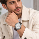 Naviforce Reloj Analógico Plateado para Hombre con Correa Marrón Oscuro de Cuero PU, Diámetro de 47 mm, Cristal Mineral Endurecido, Calendario y Resistencia al Agua 3 ATM.