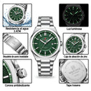 Naviforce Reloj Analógico Plateado con Esfera Verde y Correa de Acero Inoxidable, Diámetro de 43 mm y Resistencia al Agua 3 ATM.
