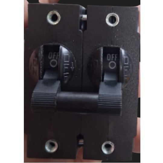 Breaker (Protector Sobre Voltaje) - Overcurrent protector