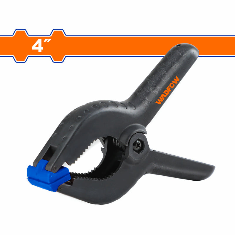 Pinza de resorte para sujecion 4". Cuerpo de plástico y fibra de vidrio.