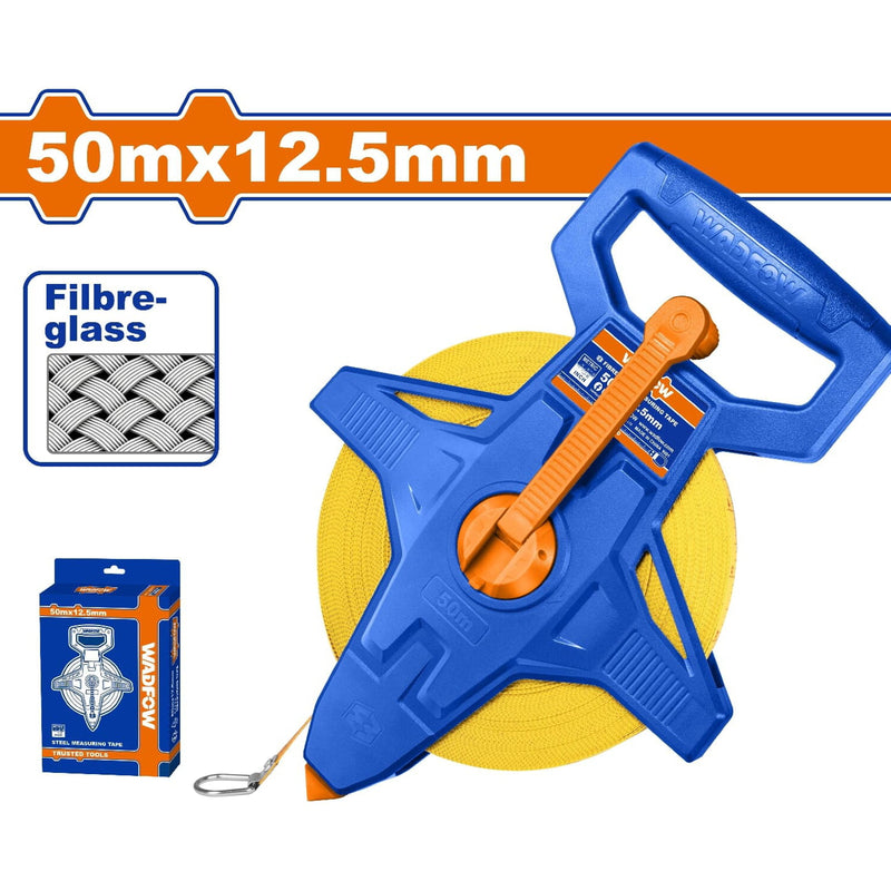 Cinta métrica de Fibra de Vidrio. (Métrico/Pulgada). 50mx12.5mm. Con mango integrado.