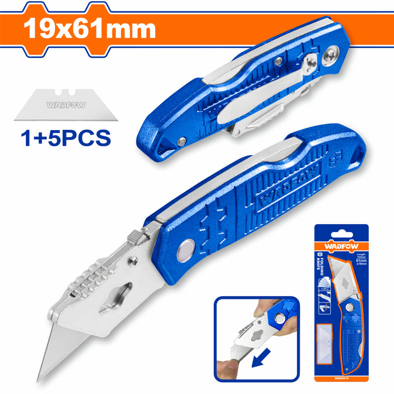 Exacto plegable con Mango de plástico. Con cuchillas de 19 x 61mm. Con 5 cuchillas